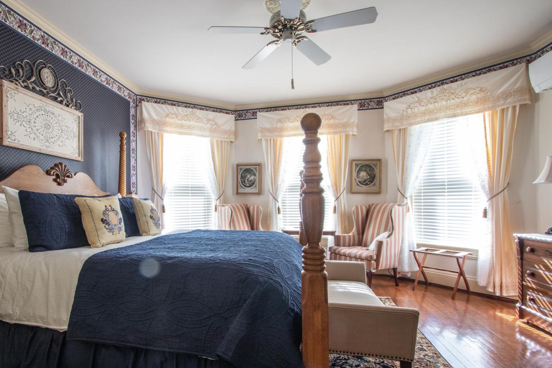 The Oaks Victorian Inn Christiansburg Exterior photo
