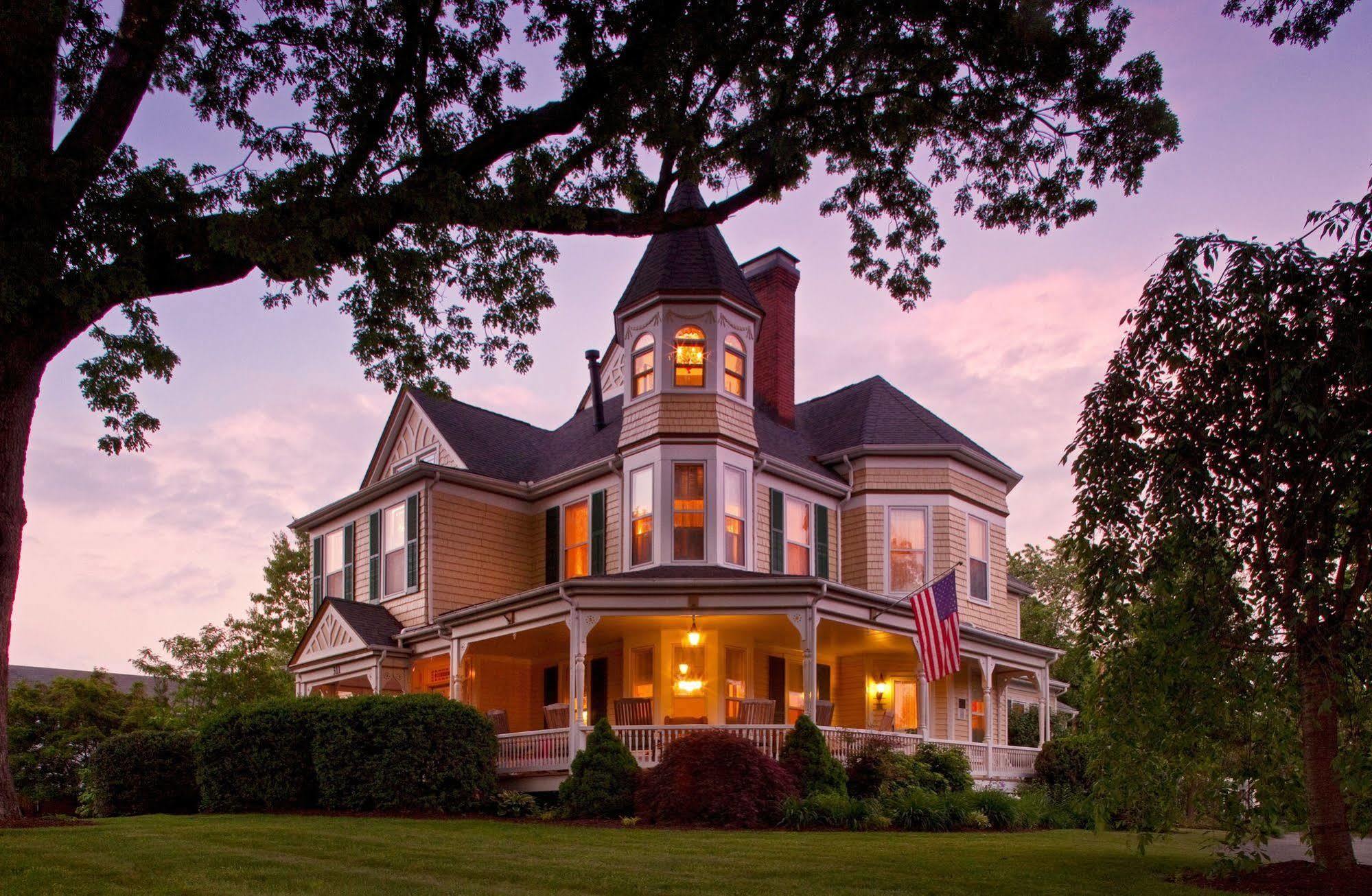 The Oaks Victorian Inn Christiansburg Exterior photo